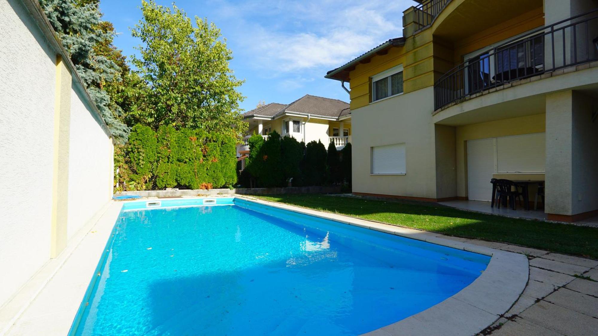 Yellow Sun Apartman Шіофок Екстер'єр фото